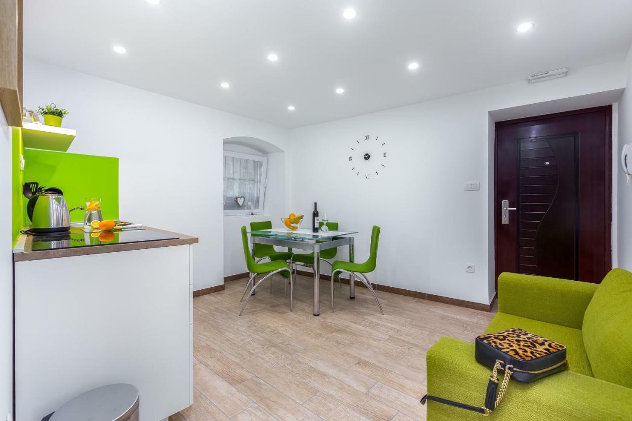Apartments In The City ริเยกา ภายนอก รูปภาพ
